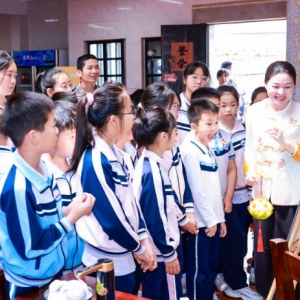 福建厦门：新时代文明实践让理想的明灯照亮城市